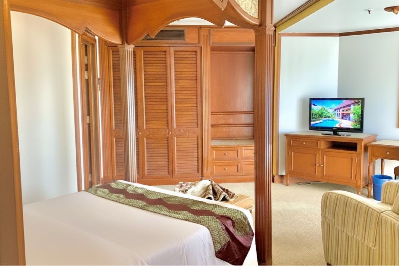 Queen Suite