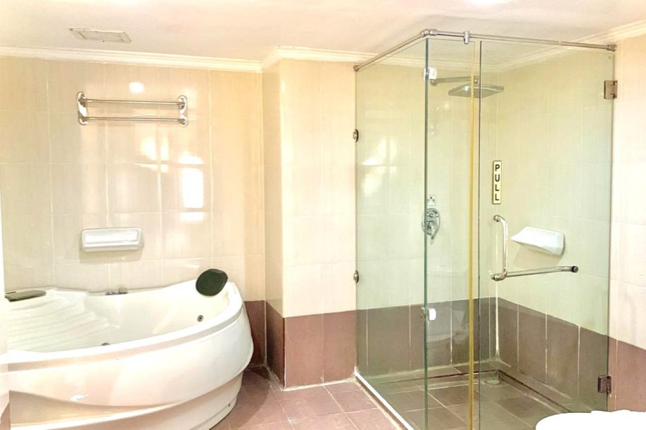 Premier Primula Suite